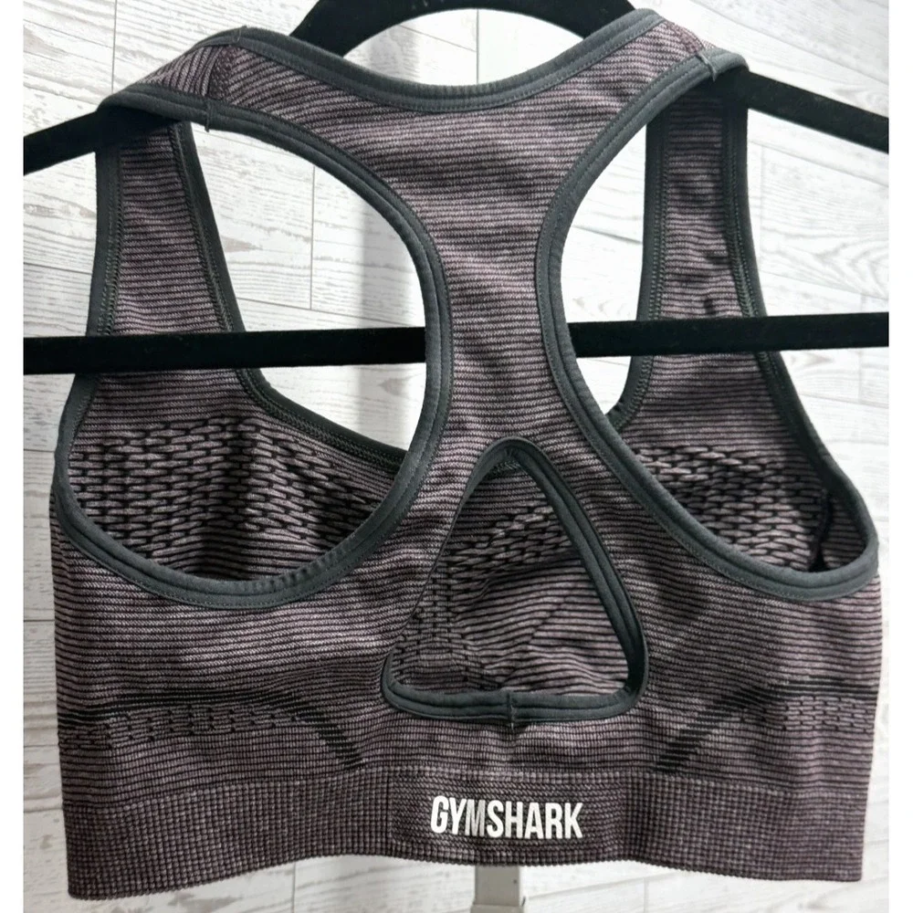 Gymshark Women's Seamless Racerback Light‎ Support Sports Bra DM3 Purple MEDIUM